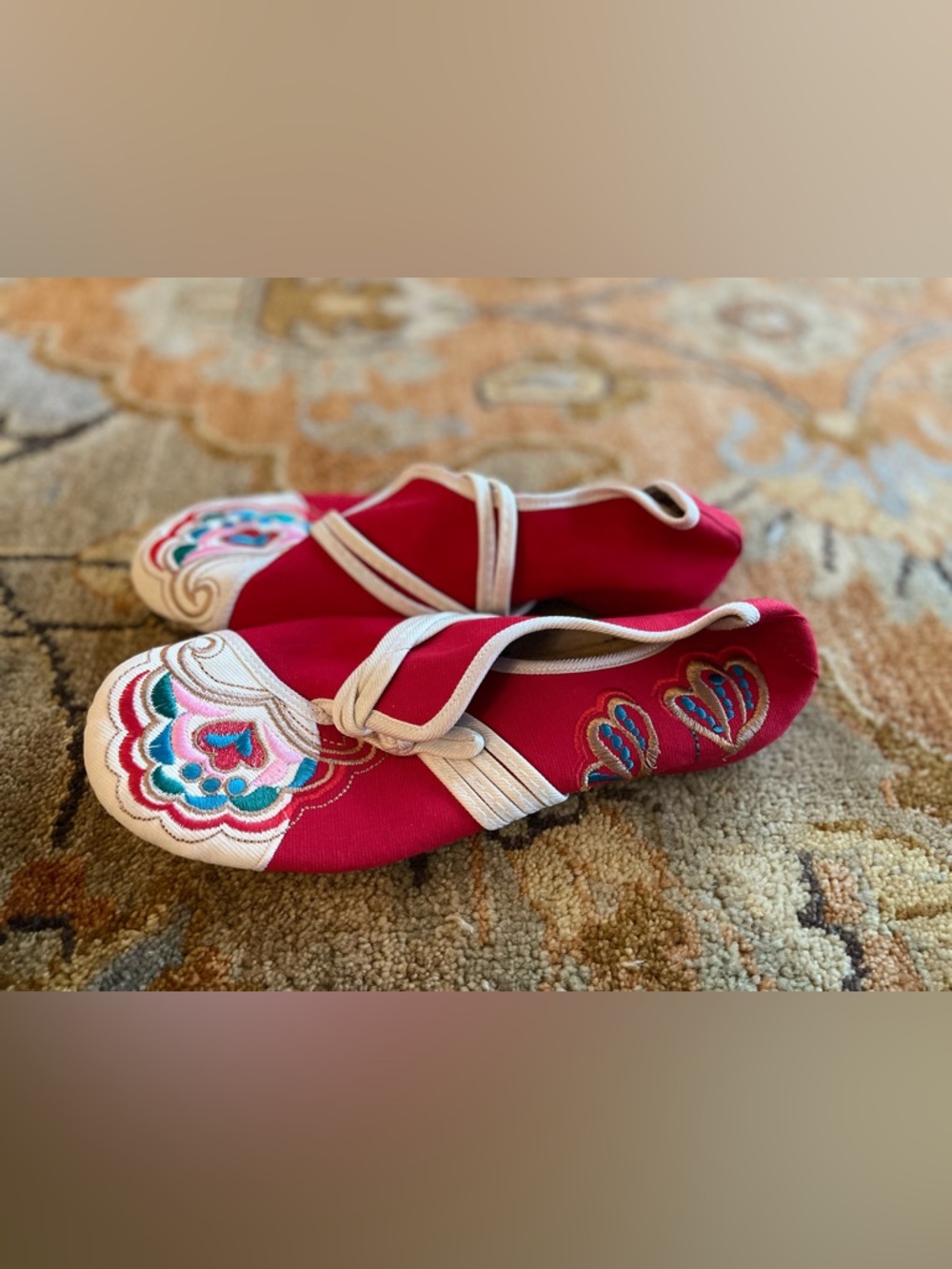 Red Embroidered Women's Slip-On Flats - Brand - Picture 2 of 6